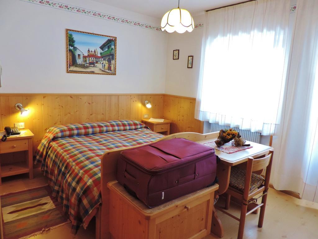 Albergo Ombrettola Falcade Bilik gambar